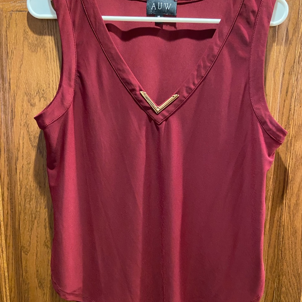 Maroon dressy tank top